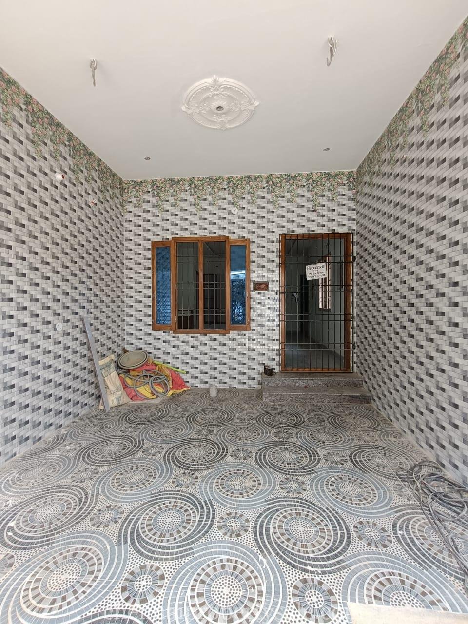 2100 Sqft 3 BHK Duplex House Sale in Moonramkattalai