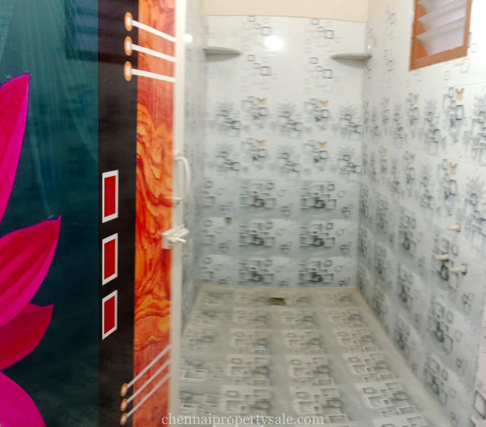 Individual 2bhk House with one Shop for sale Samayapuram