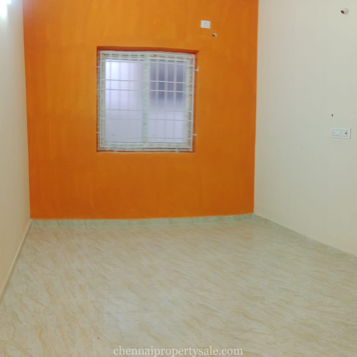 Individual 2bhk House with one Shop for sale Samayapuram