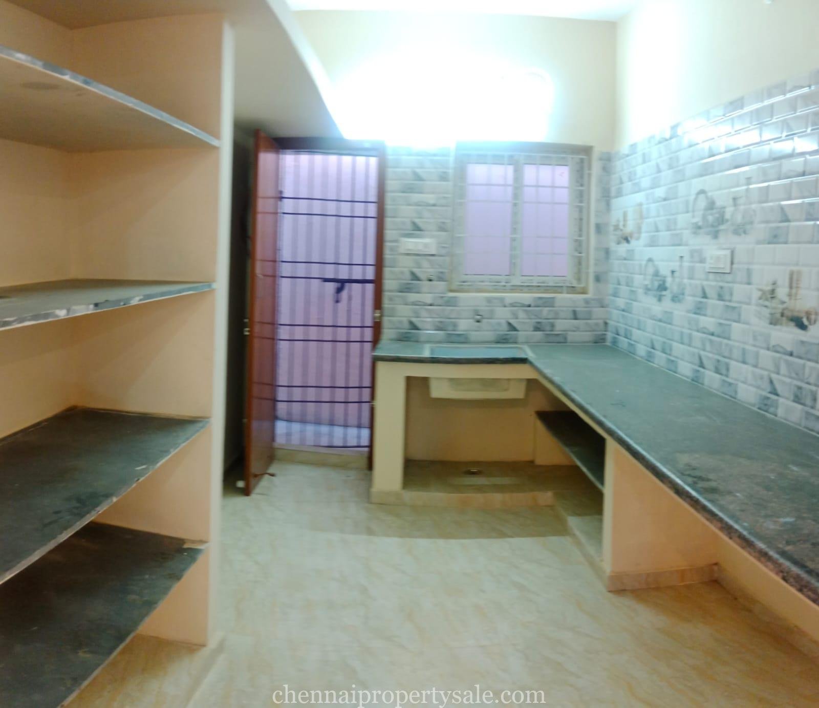 Individual 2bhk House with one Shop for sale Samayapuram