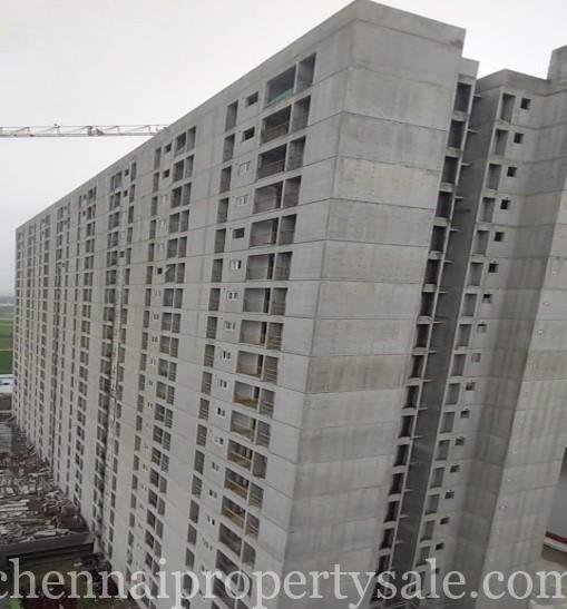 Luxuray Apartments sale in Medavakkam