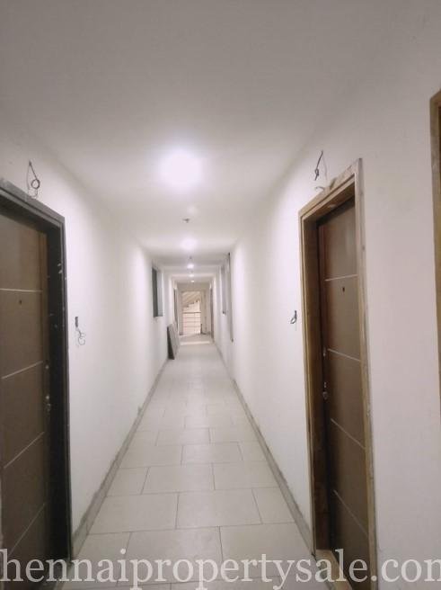 Luxuray Apartments sale in Medavakkam