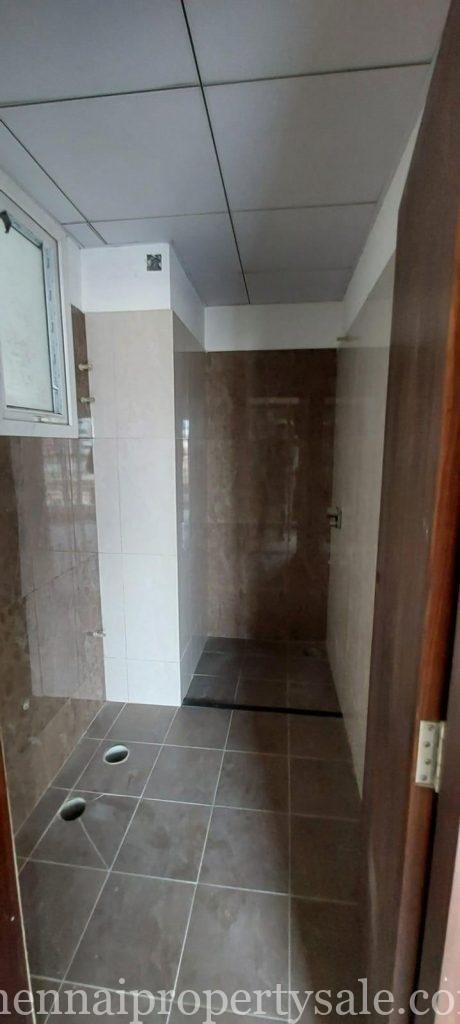 Luxuray Apartment Flats sale in Medavakkam