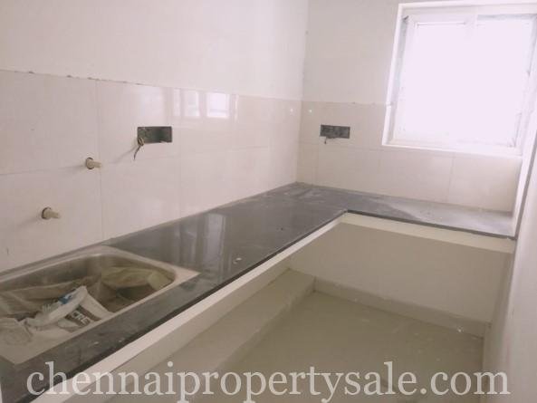 Luxuray Apartments sale in Medavakkam