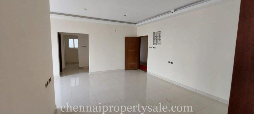 Luxuray Apartments sale in Medavakkam