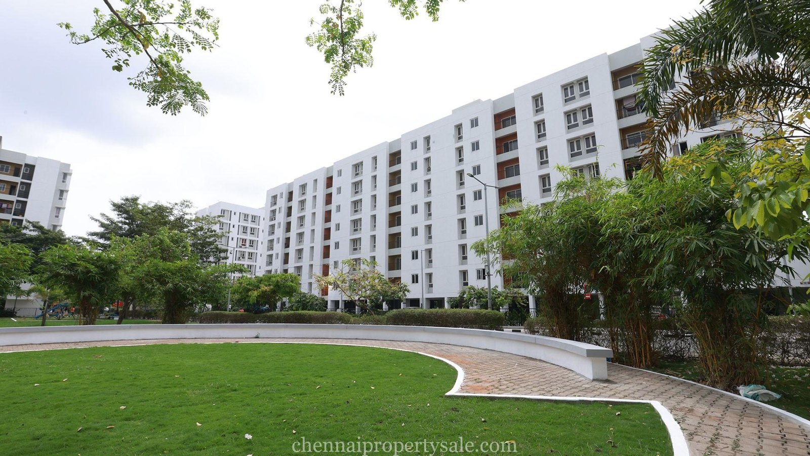 Luxuray Apartment Flats sale in Thirumudivakkam