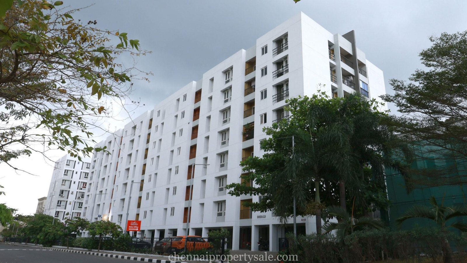 Luxuray Apartment Flats sale in Thirumudivakkam