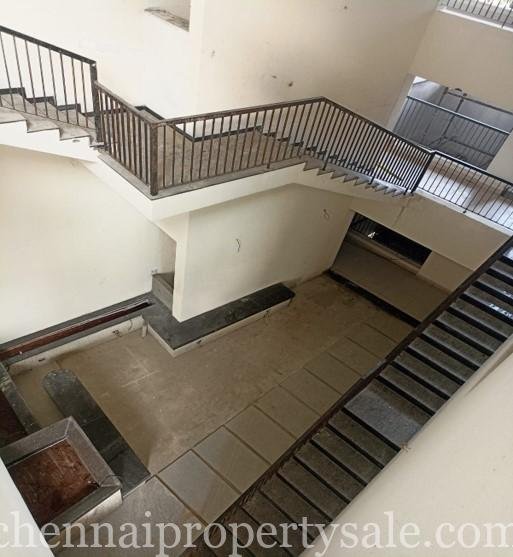 Luxuray Apartment Flats sale in Valasaravakkam