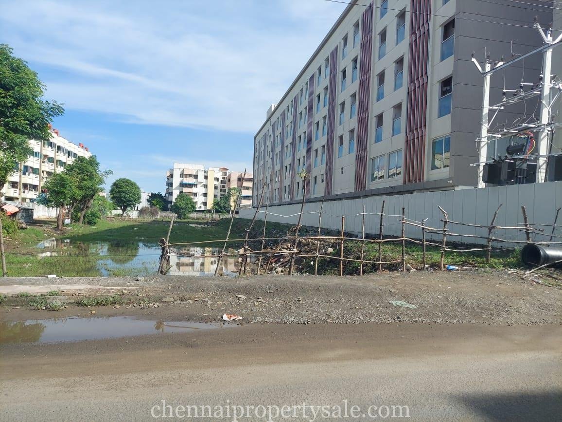 9.6 ground Commercial Land for sale in PORUR