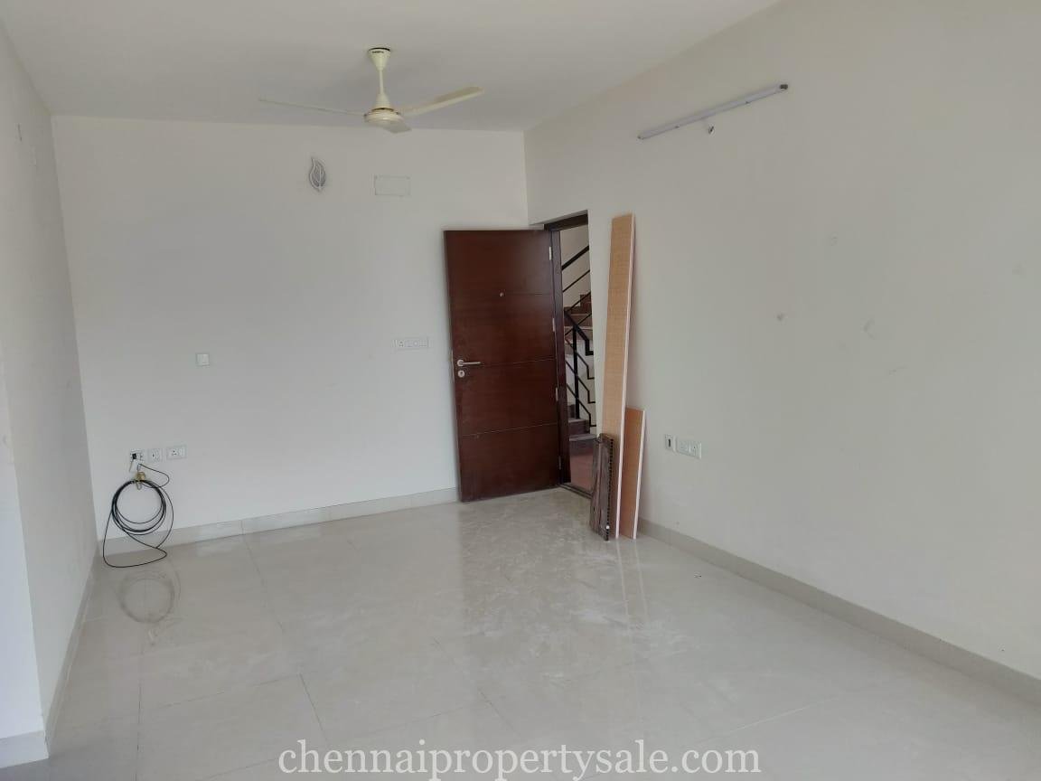 Luxuray Apartments sale in Manapakkam