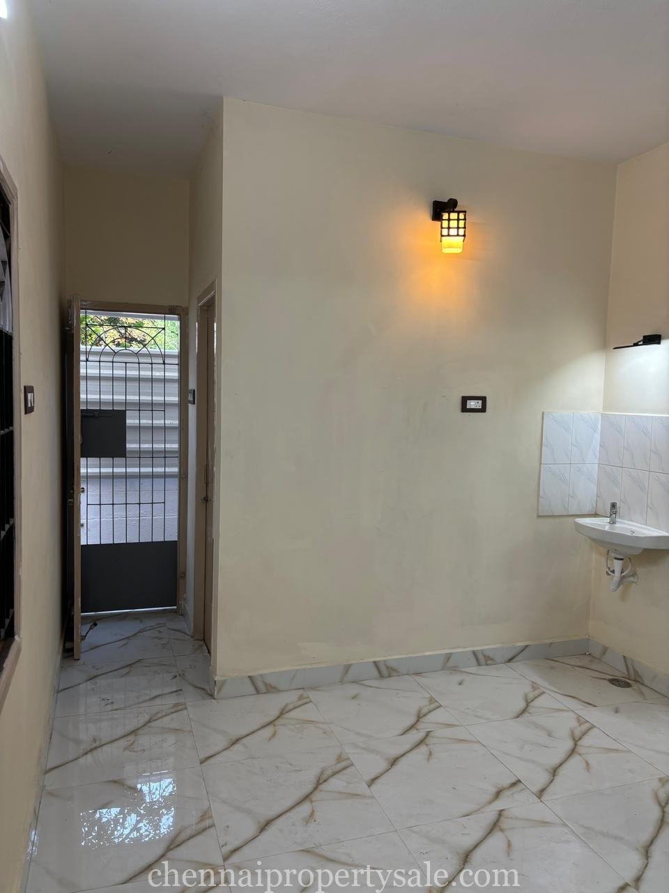 2 Bhk Semi Independent House Sale in Kolapakkam