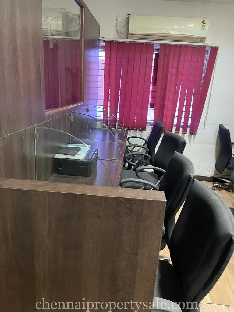  2800 Sq Feet Commercial building Sale in Ashok Nagar