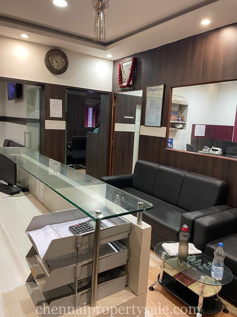  2800 Sq Feet Commercial building Sale in Ashok Nagar