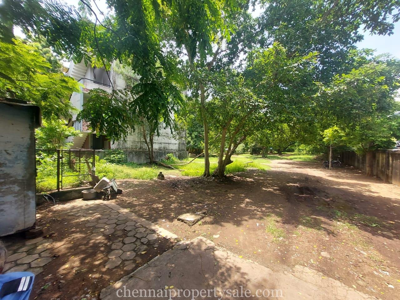  32.5 Ground Commercial Land Sale in Velachery