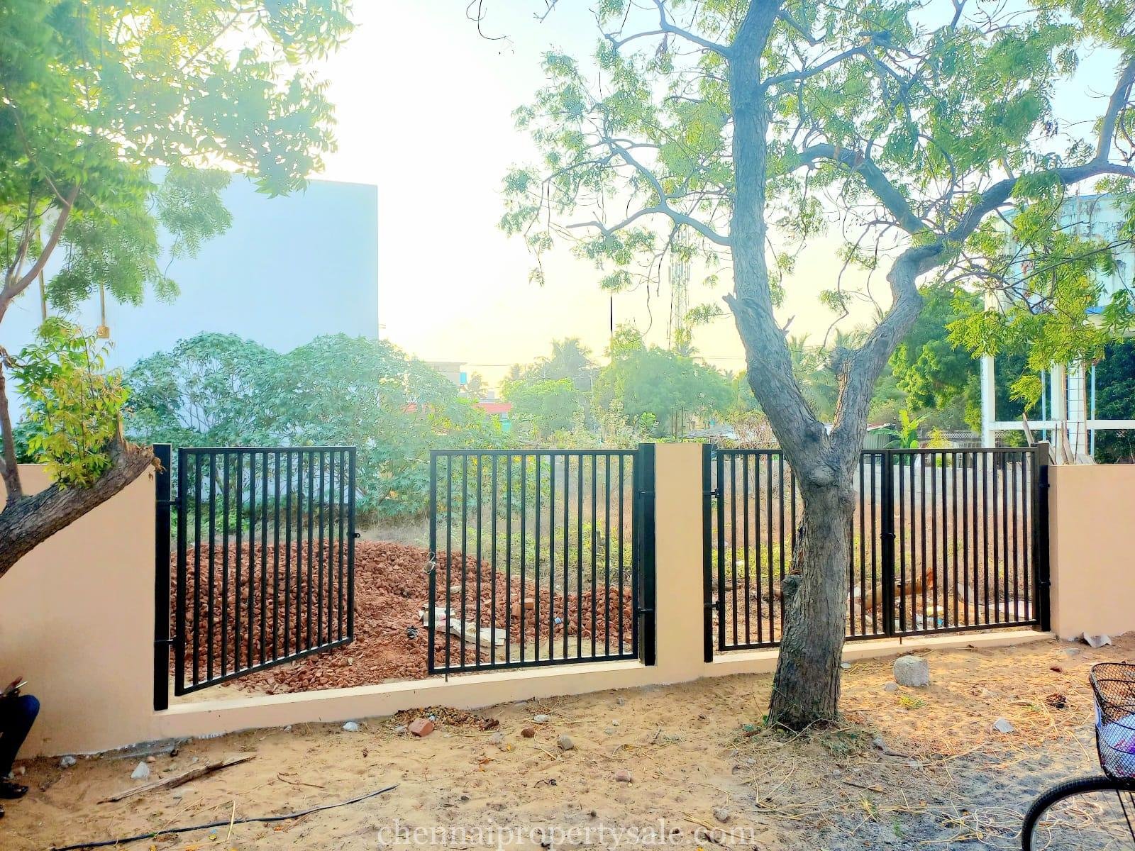2880 Sqft Residential Land Sale in Uthandi Ecr
