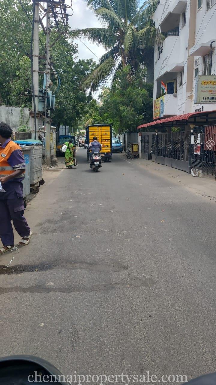 7.5 Ground Residential / Commercial Land Sale in Koyambedu