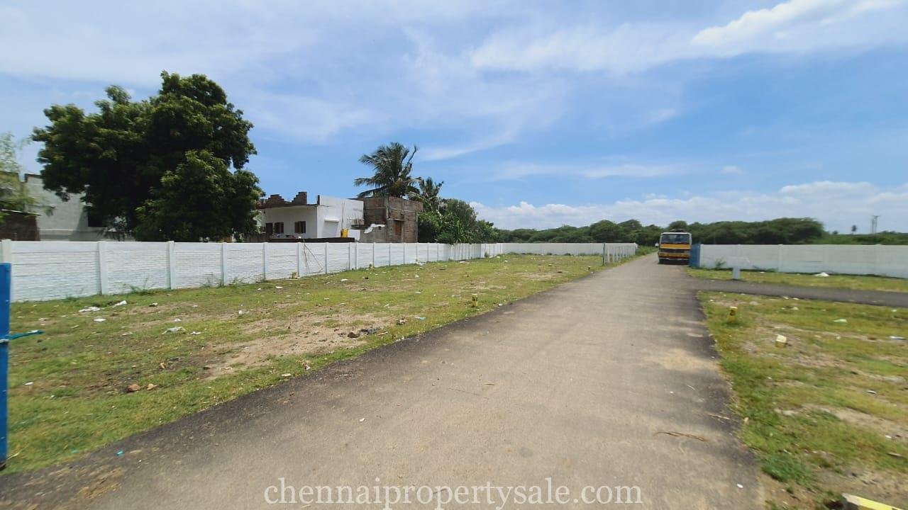 Plots Available For Marketing in Poonamallee