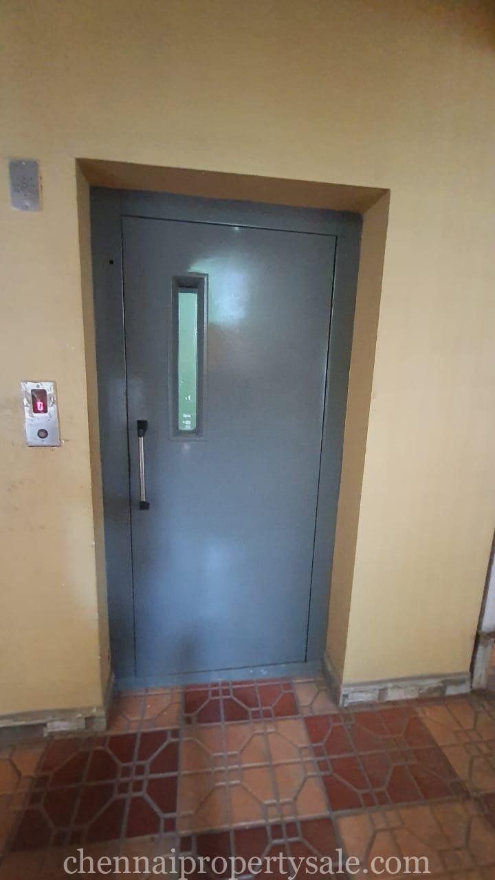 1450 Sq.Ft 3 BHK Flat Sale in Chinmaya Nagar