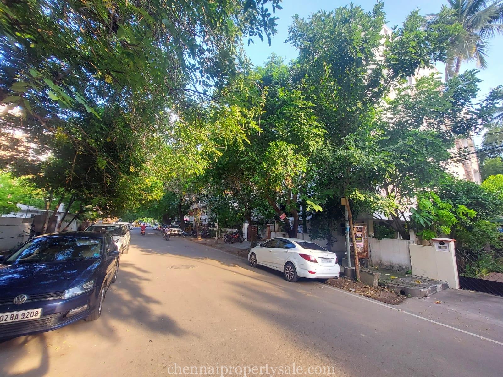 Residential Building For Sale in Anna Nagar