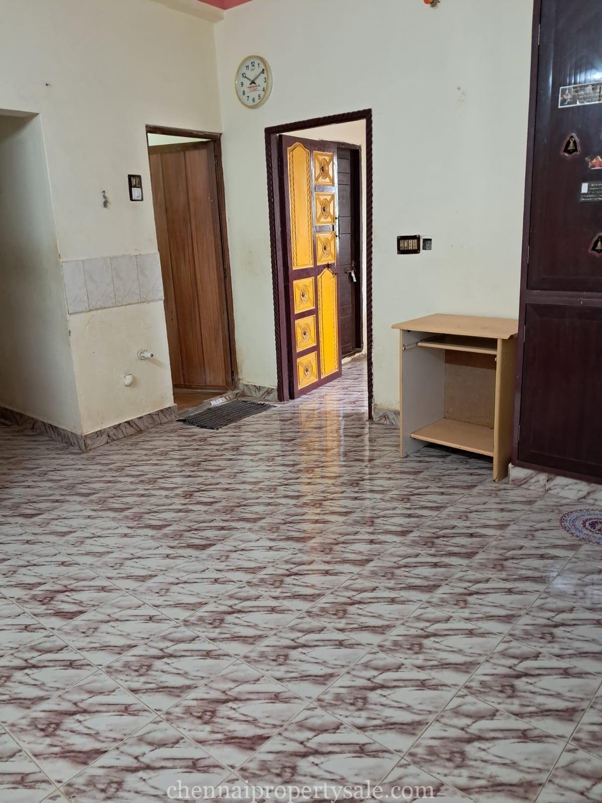 Flat Sale in Annanur