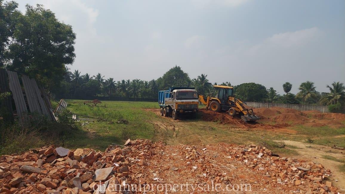1.75 Acre Land Sale in Redhills
