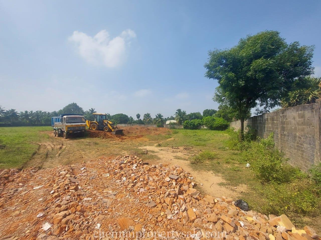 1.75 Acre Land Sale in Redhills