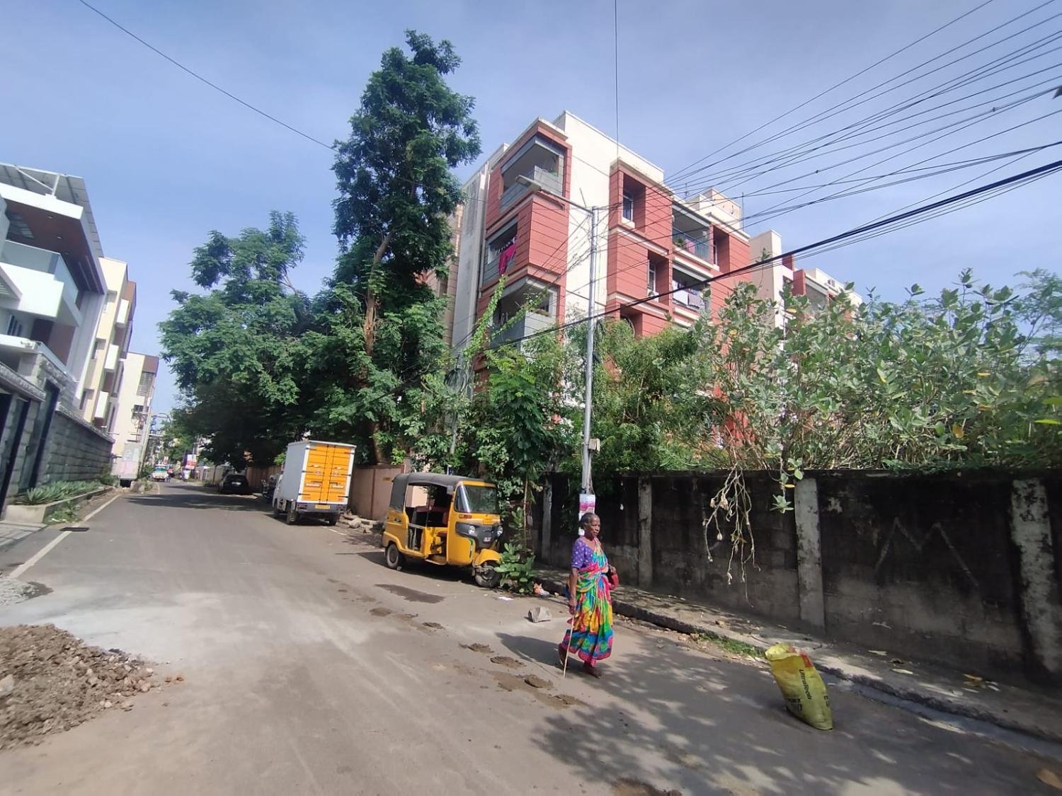 EBONY FLAT sale in manapakkam near MIOT hospital (1)