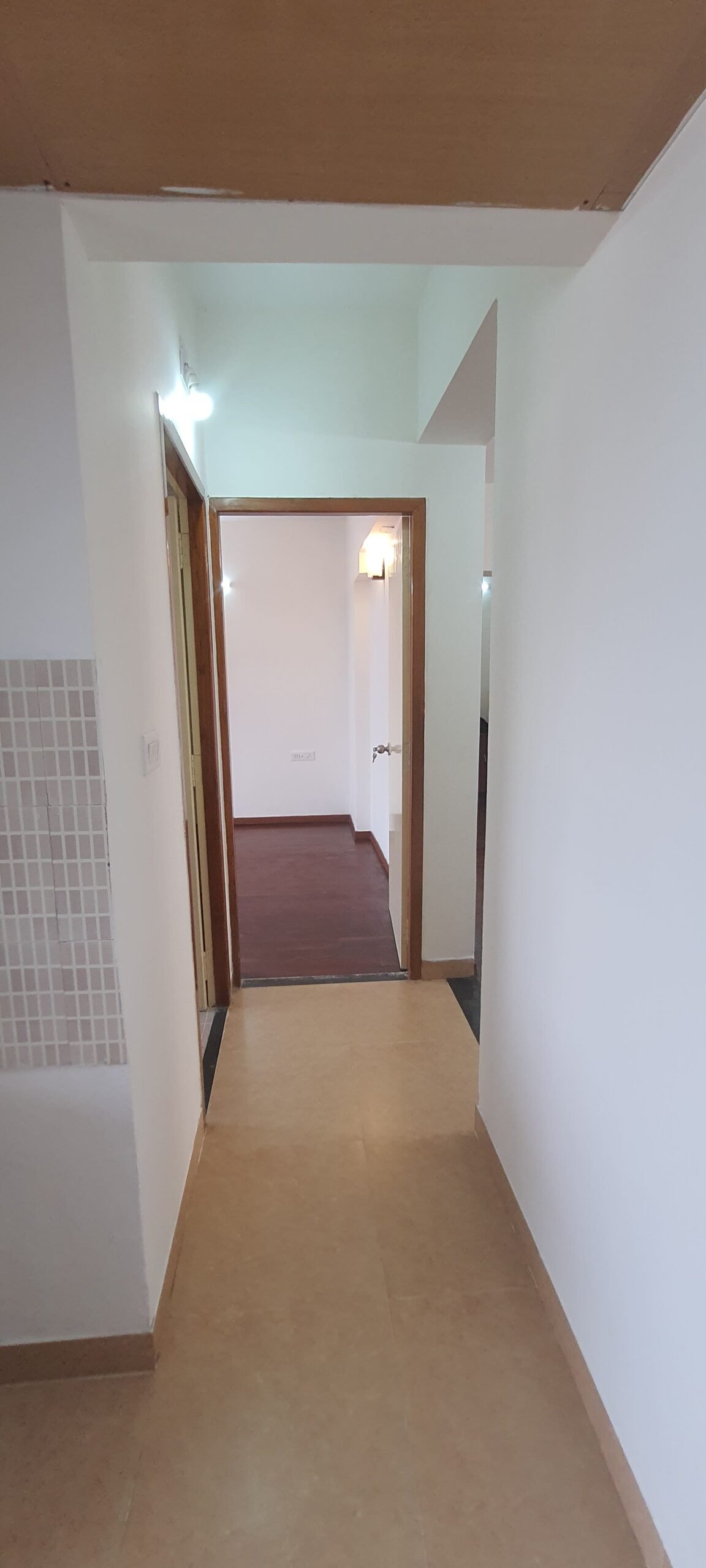 EBONY FLAT sale in manapakkam near MIOT hospital (1)