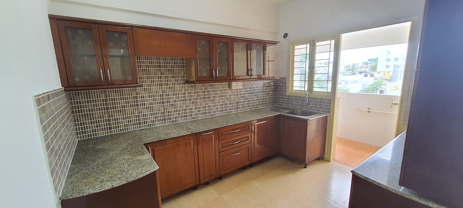 EBONY FLAT sale in manapakkam near MIOT hospital (1)