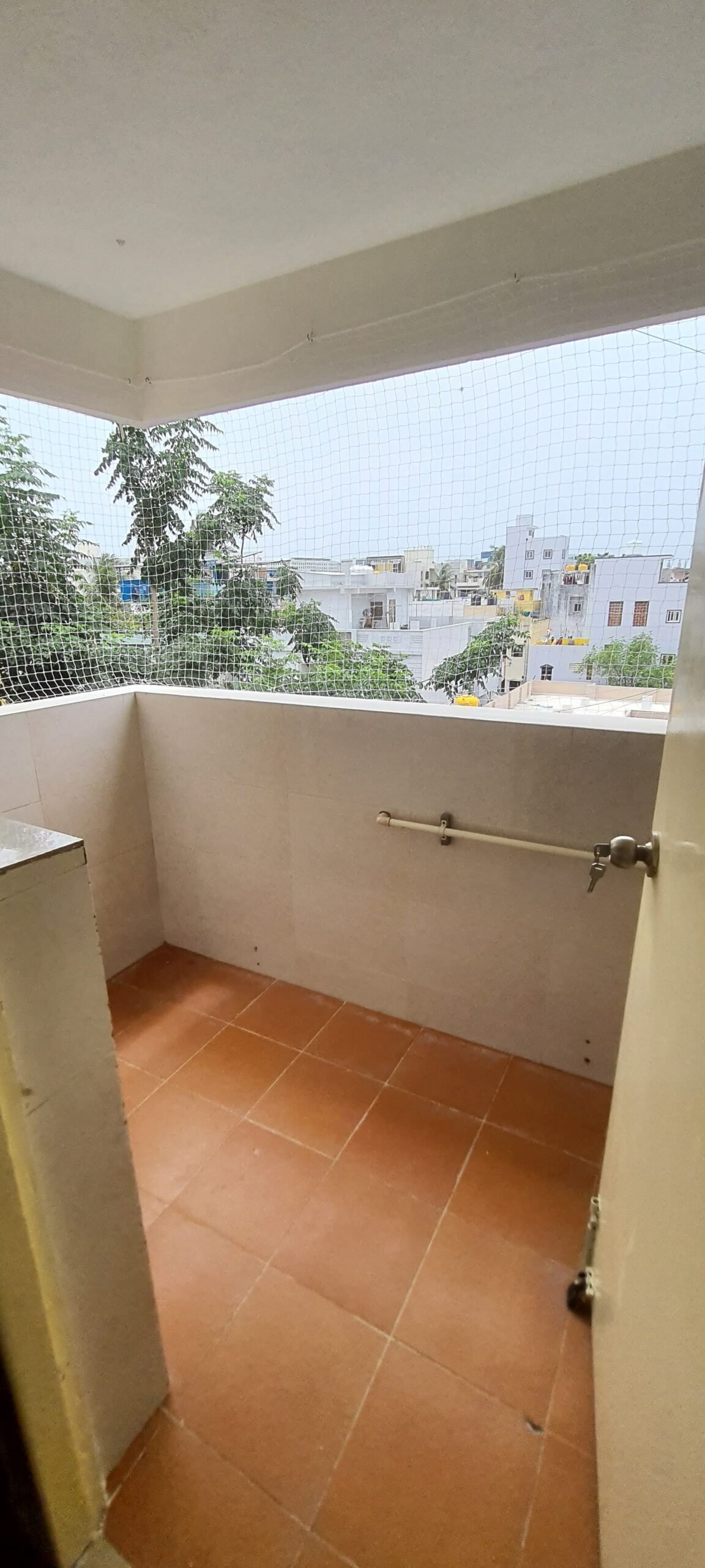 EBONY FLAT sale in manapakkam near MIOT hospital (1)