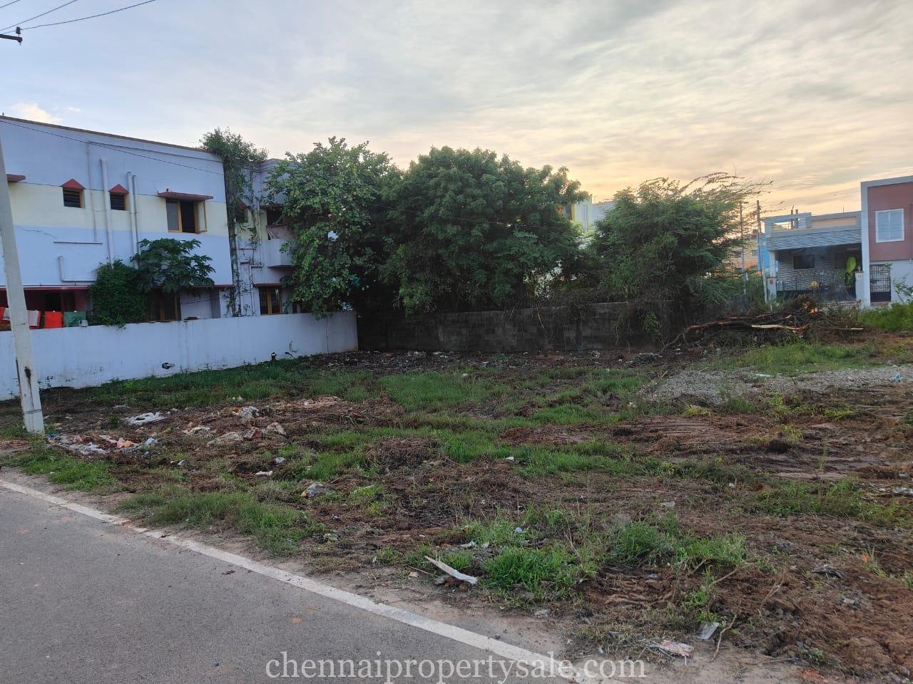 Vacant plot sale in Kallikuppam 