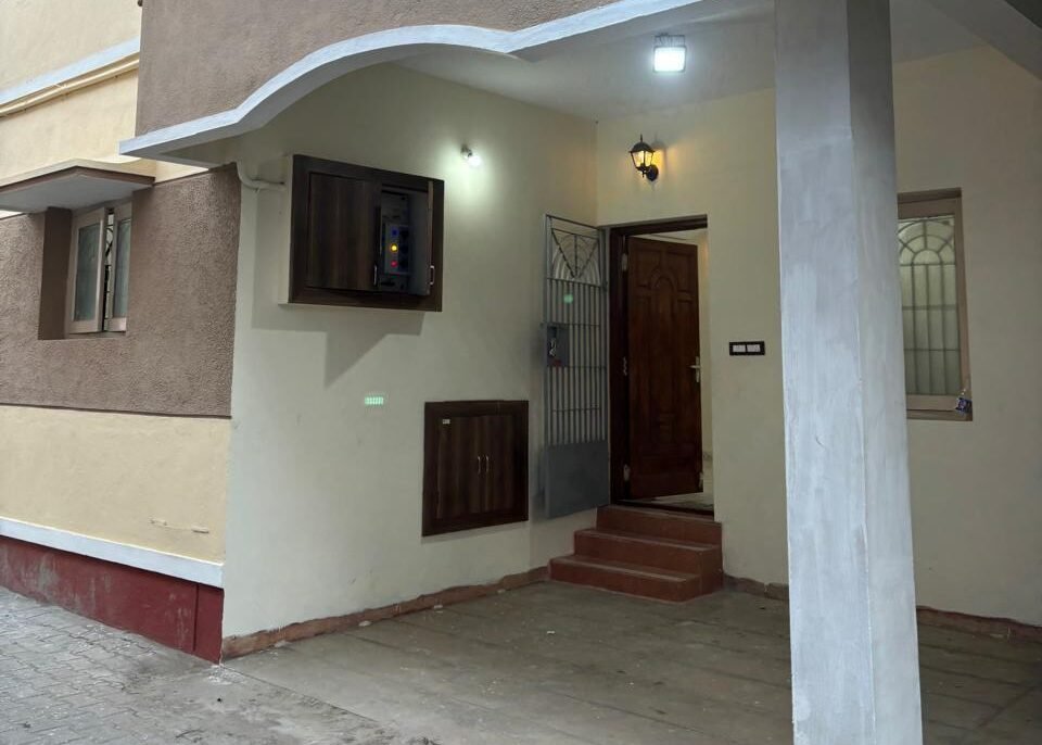 2 Bhk Semi Independent House Sale in Kolapakkam