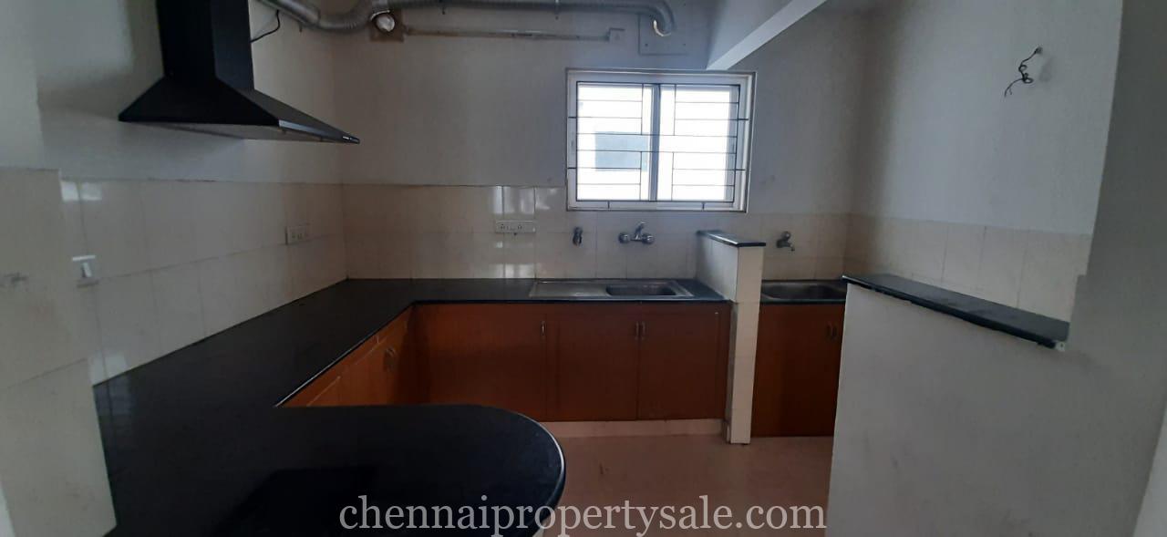 Spacious 3 BHK flat in Navalur, OMR