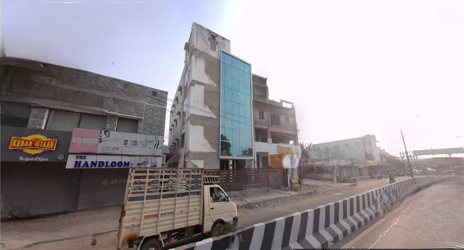 4325 Sqft Commercial Land Sale in Pallikaranai 