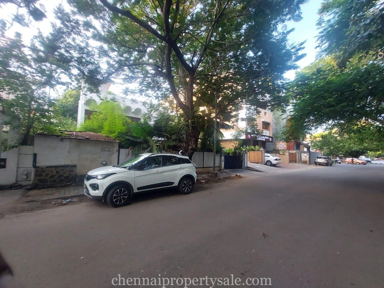 5000 Sqft Residential Land With Old Building Sale in Anna Nagar