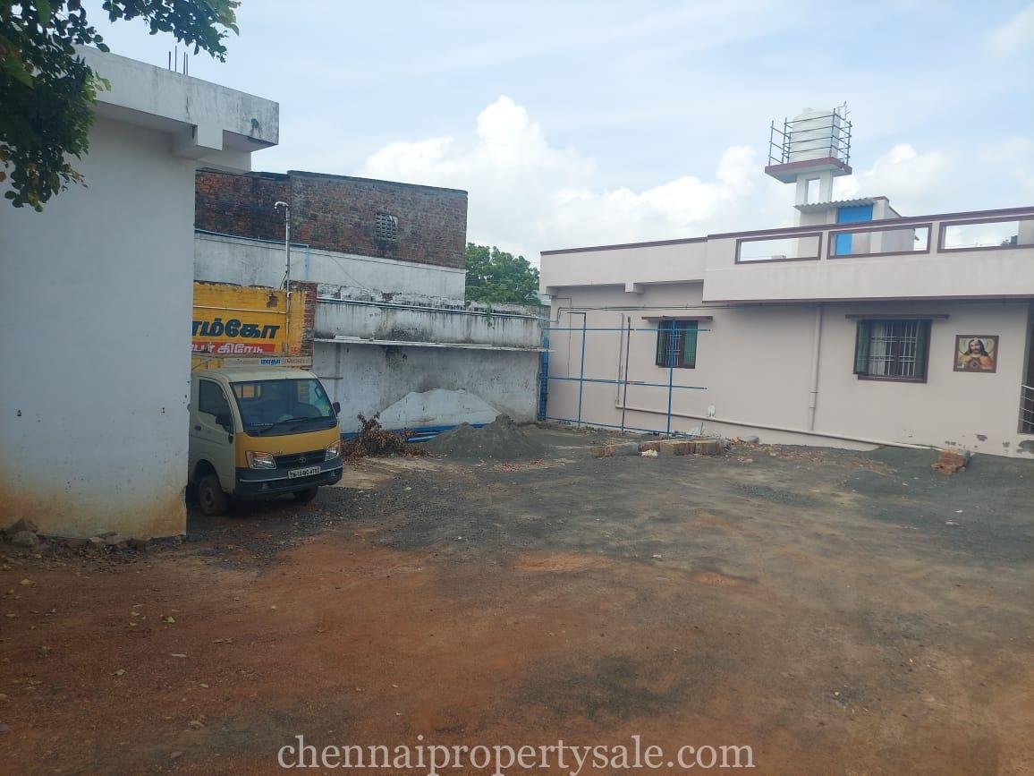 6000 Sqft Commercial Land With Building For Sale in Avadi