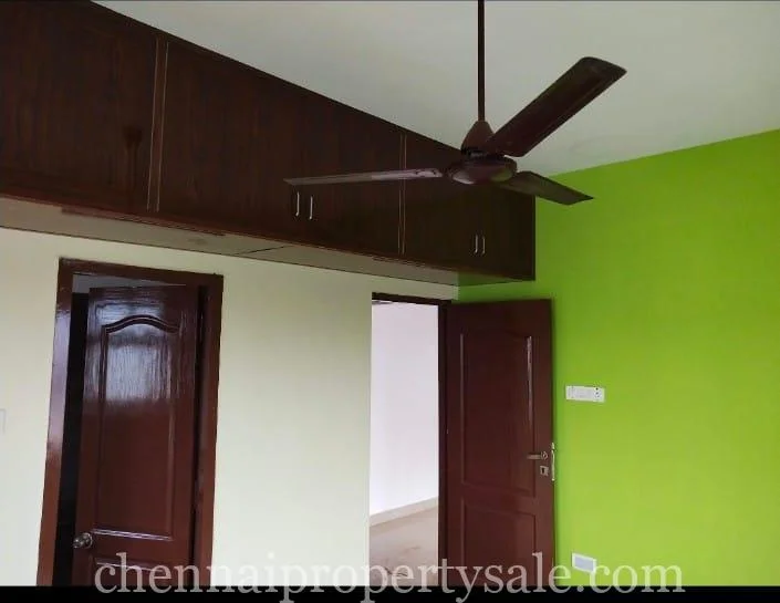 1336 Sq.Ft Flat Sale in Perungudi