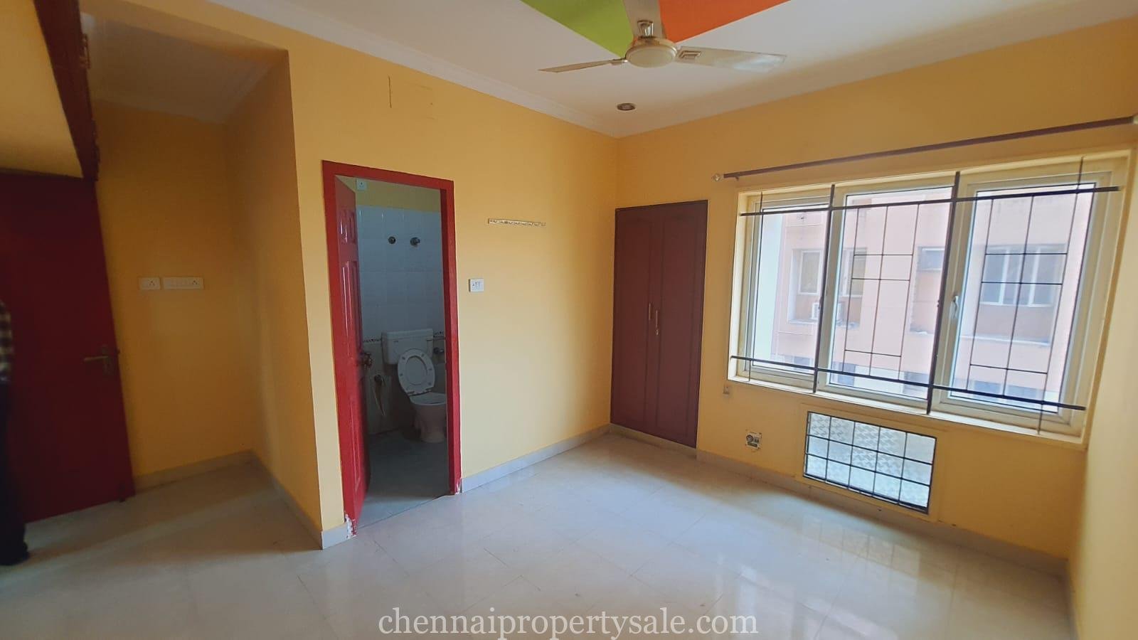 1420 Sq.Ft 3 Bhk Flat Sale in Virugambakkam