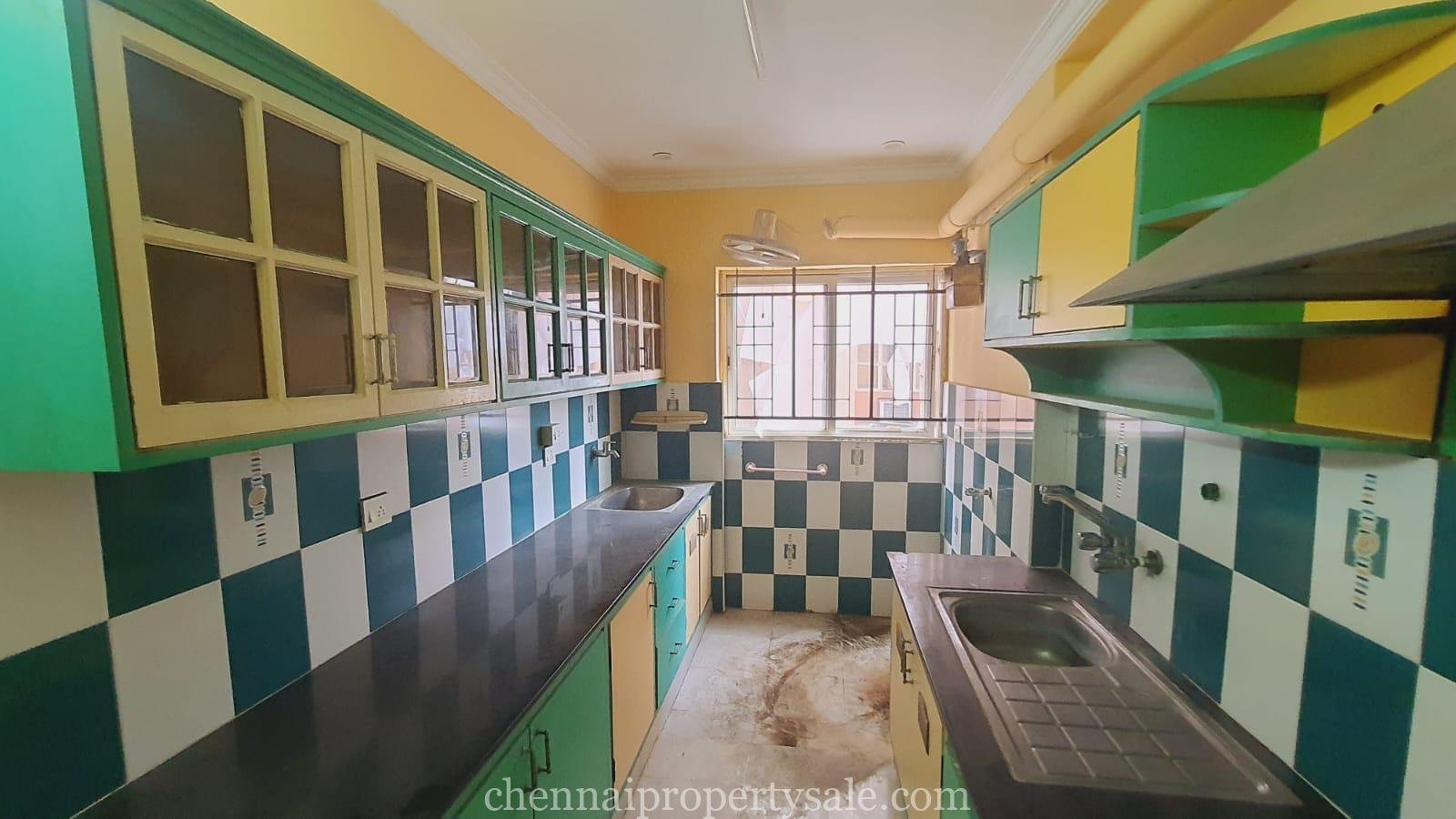 1420 Sq.Ft 3 Bhk Flat Sale in Virugambakkam