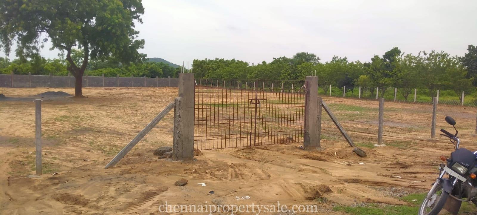 40000 Sq.Ft Commercial On road Land Sale in Walajabad 