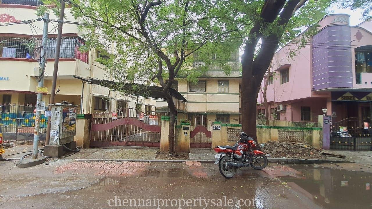 4235 Sq.Ft Land With Building Sale in Kodambakkam