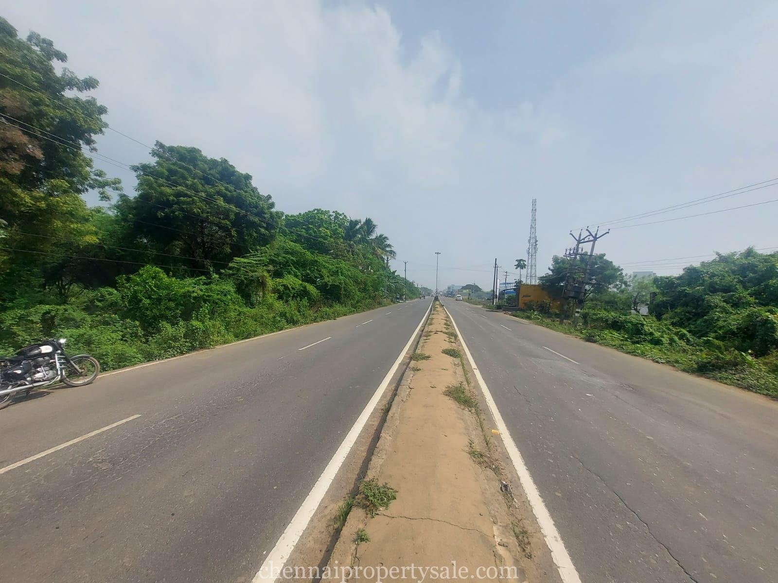 4.5 Acre Land Sale in Redhills 17 4.5 Acre Land Sale in Redhills