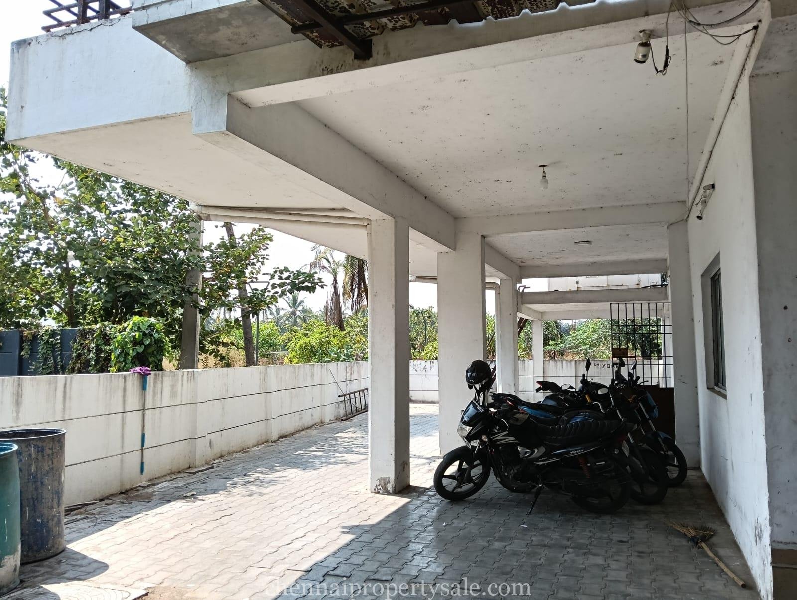 15000 Sq.Ft Commercial Building Sale in Kelambakkam